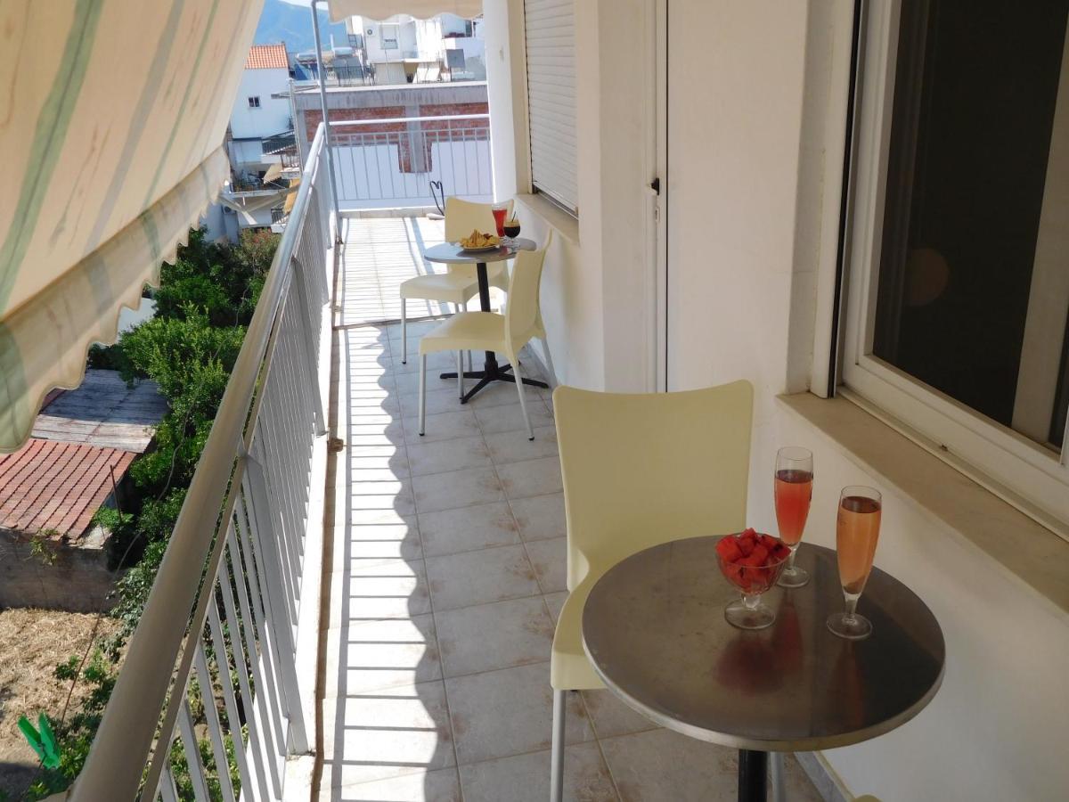 לאוטרה אדיפסאו Efstratios Hotel מראה חיצוני תמונה