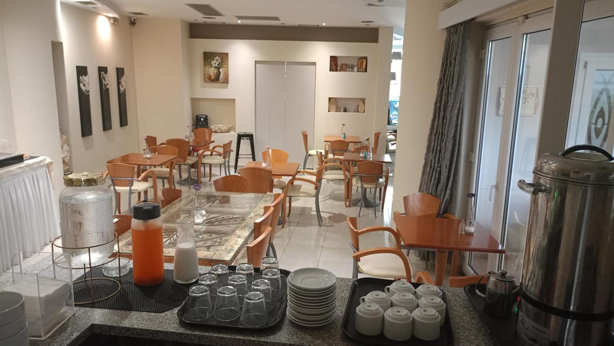 לאוטרה אדיפסאו Efstratios Hotel מראה חיצוני תמונה